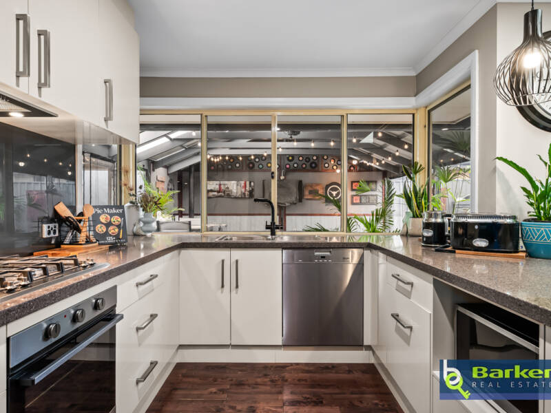 16 Songlark Grove, HEWETT, SA 5118 AUS