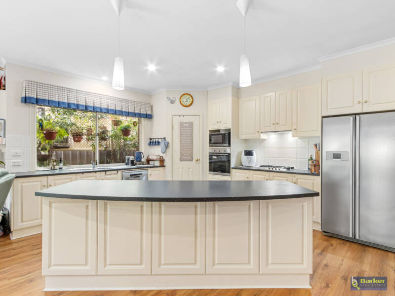 25 Para Para Close, GAWLER WEST, SA 5118 AUS