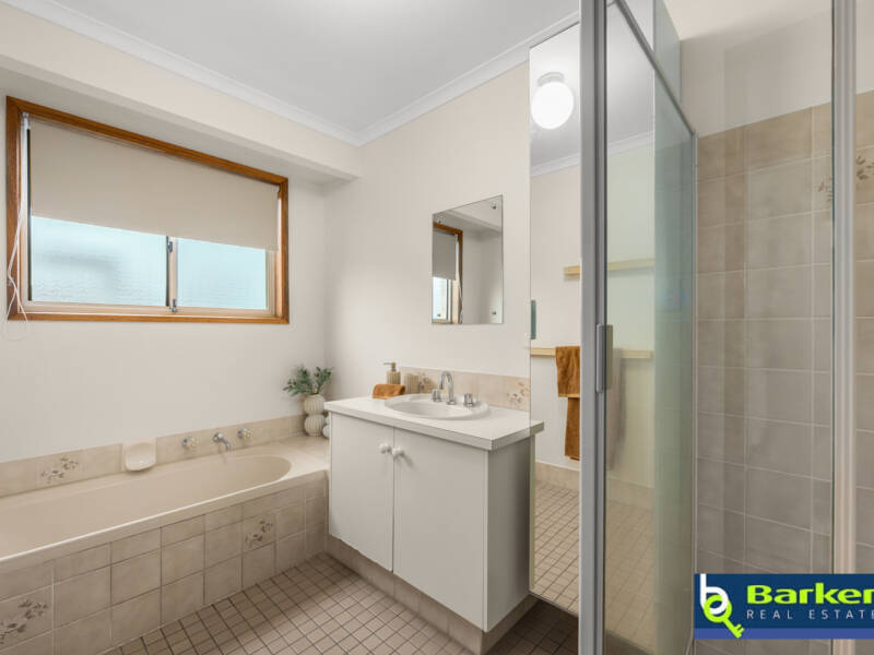 28 Haywood Close, ANDREWS FARM, SA 5114 AUS