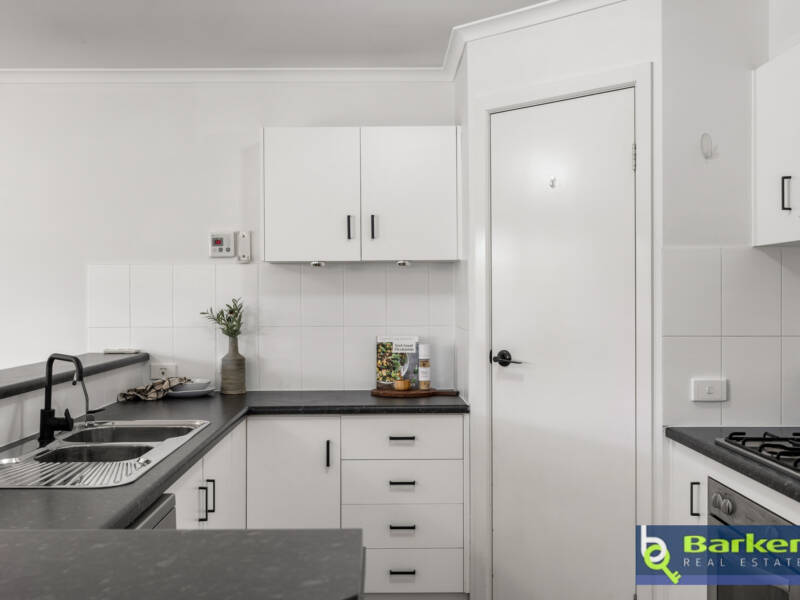 52B Potts Road, EVANSTON PARK, SA 5116 AUS