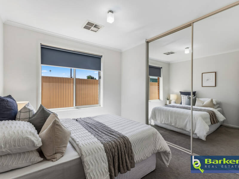 38 Librandi Street, MUNNO PARA WEST, SA 5115 AUS