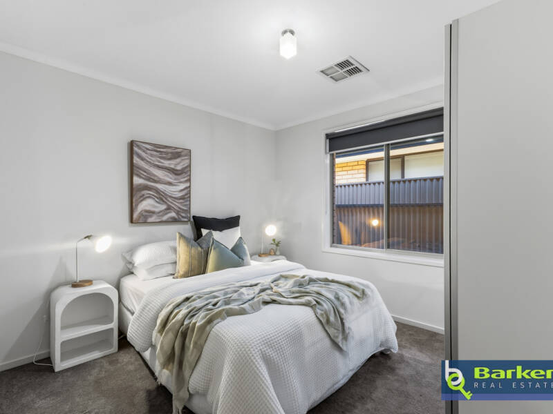 38 Librandi Street, MUNNO PARA WEST, SA 5115 AUS