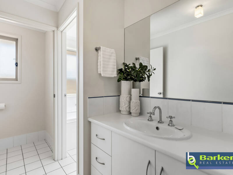 38 Librandi Street, MUNNO PARA WEST, SA 5115 AUS