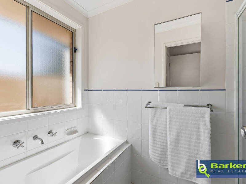 38 Librandi Street, MUNNO PARA WEST, SA 5115 AUS