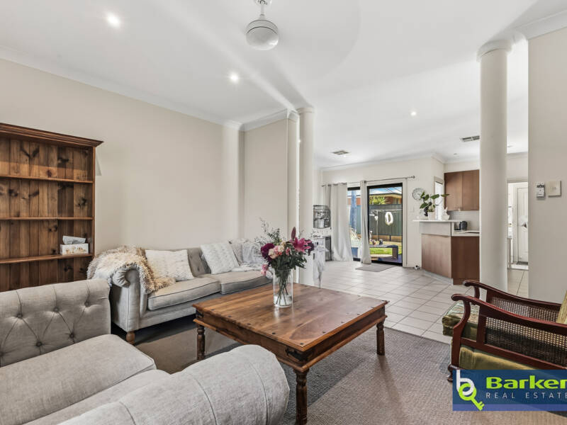 17 Coleman Parade, EVANSTON PARK, SA 5116 AUS
