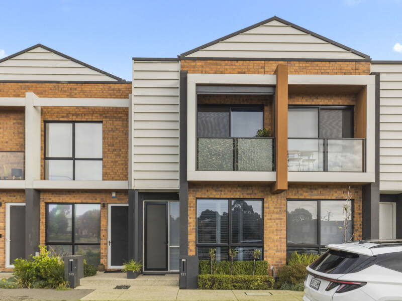 151 St Clair Avenue, ST CLAIR, SA 5011 AUS