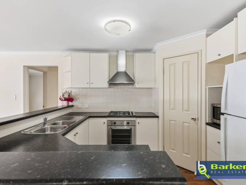 9 Lumsden Court, EVANSTON PARK, SA 5116 AUS