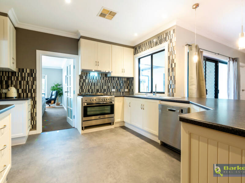 17 Atyeo Road, GAWLER BELT, SA 5118 AUS