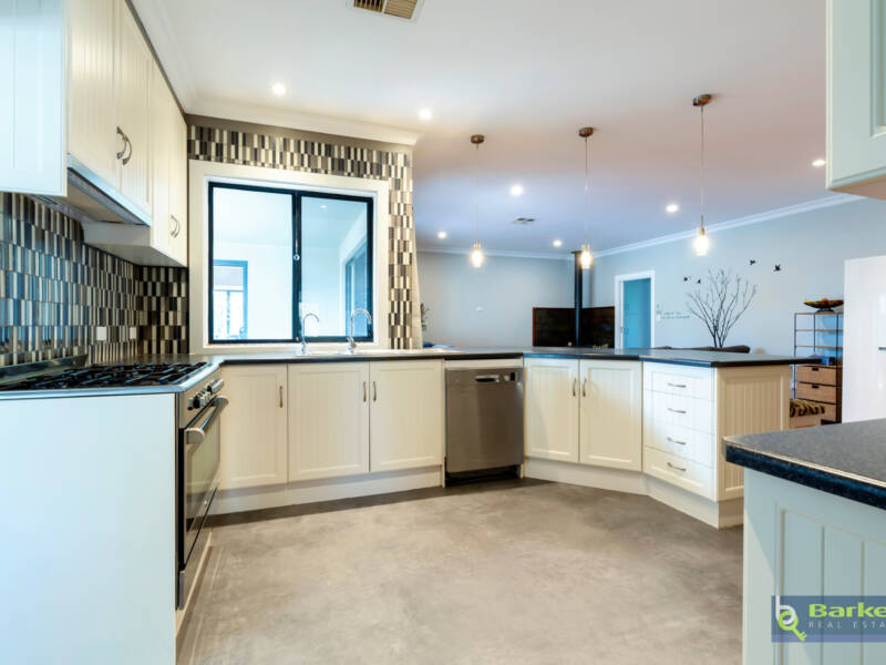 17 Atyeo Road, GAWLER BELT, SA 5118 AUS