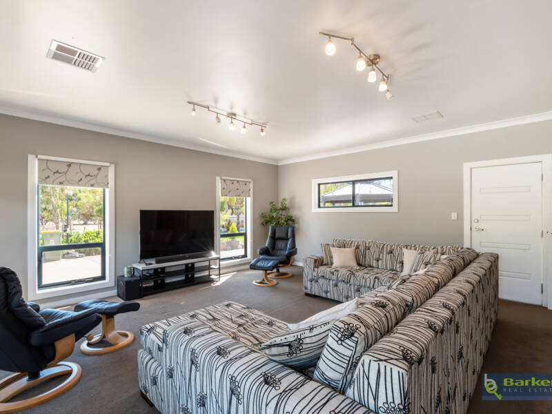 17 Atyeo Road, GAWLER BELT, SA 5118 AUS