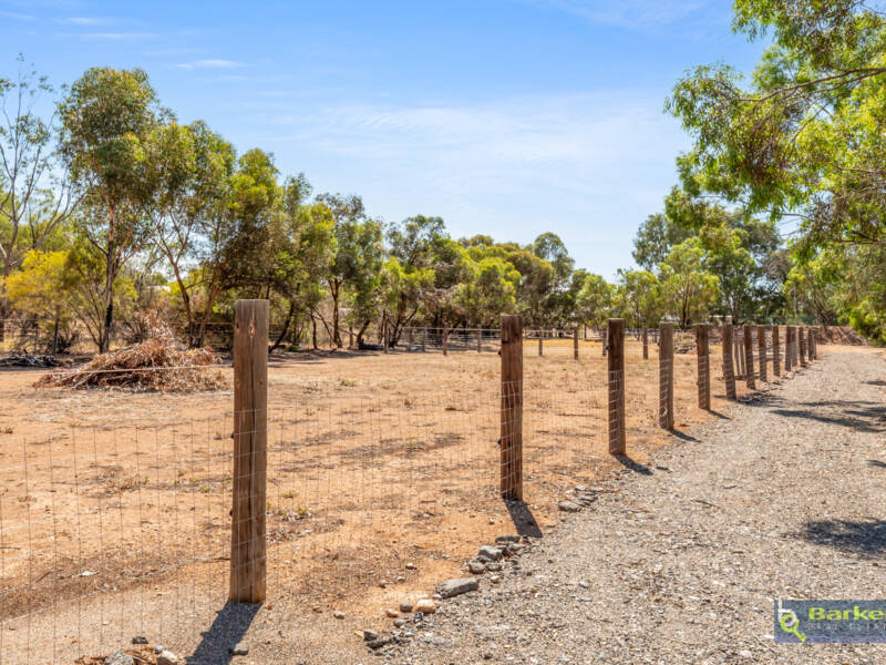 17 Atyeo Road, GAWLER BELT, SA 5118 AUS