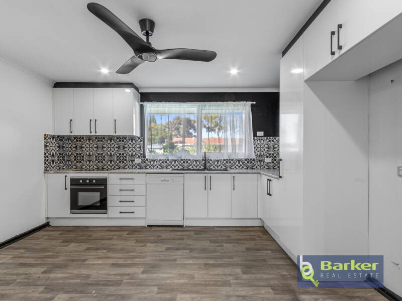 8 Gum Crescent, GAWLER WEST, SA 5118 AUS