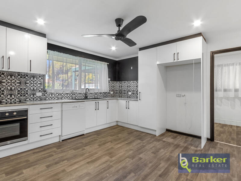 8 Gum Crescent, GAWLER WEST, SA 5118 AUS