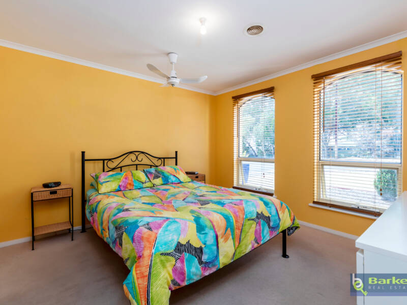 20 Sunnyside Drive, EVANSTON PARK, SA 5116 AUS
