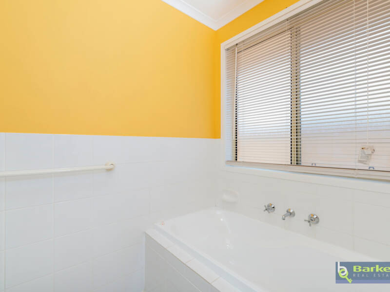 20 Sunnyside Drive, EVANSTON PARK, SA 5116 AUS