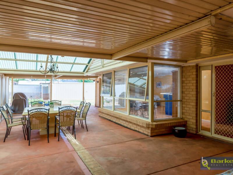20 Sunnyside Drive, EVANSTON PARK, SA 5116 AUS