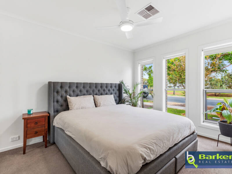 42 Edward John Parade, EYRE, SA 5121 AUS