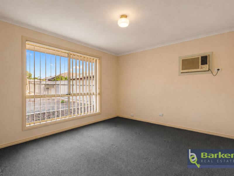 1 Neville Street, EVANSTON PARK, SA 5116 AUS