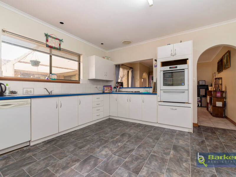 21 St Albans Road, EVANSTON PARK, SA 5116