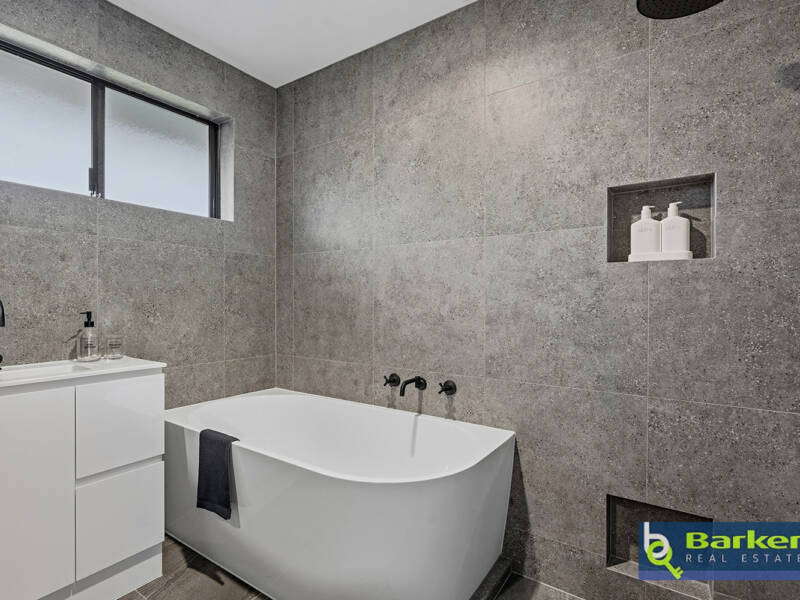 150 Main North Road, WILLASTON, SA 5118 AUS