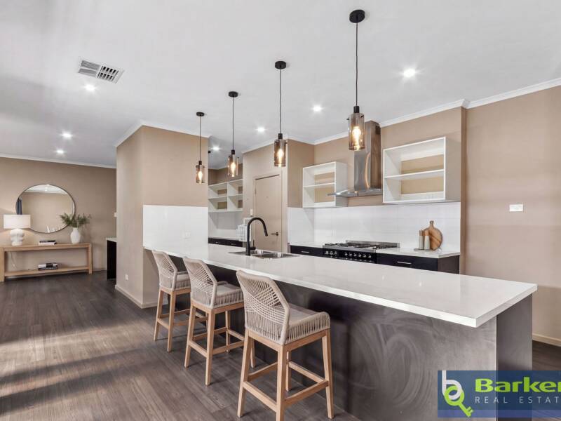 18 McLaren Street, EVANSTON GARDENS, SA 5116 AUS