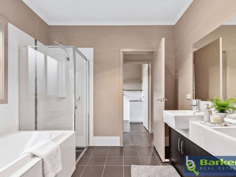 18 McLaren Street, EVANSTON GARDENS, SA 5116 AUS