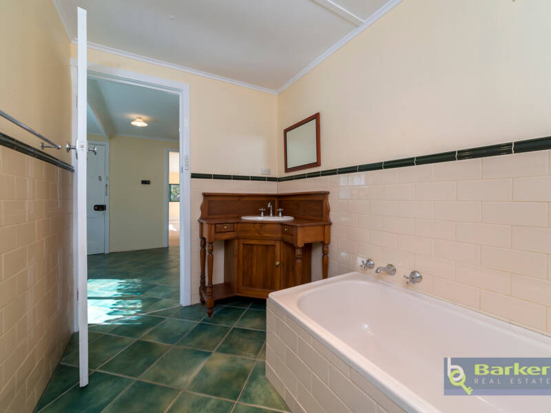 14 Clarke Street, FREELING, SA 5372