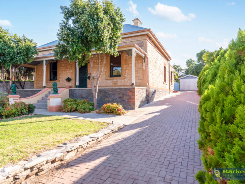 33 Redbanks Road, WILLASTON, SA 5118 AUS