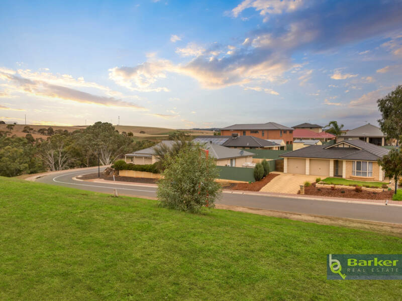 32 Songlark Grove, HEWETT, SA 5118