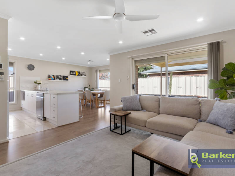16 Ross Davis Avenue, EVANSTON GARDENS, SA 5116 AUS