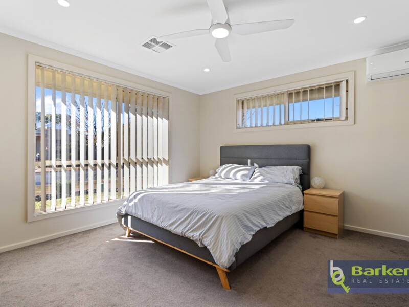 16 Ross Davis Avenue, EVANSTON GARDENS, SA 5116 AUS