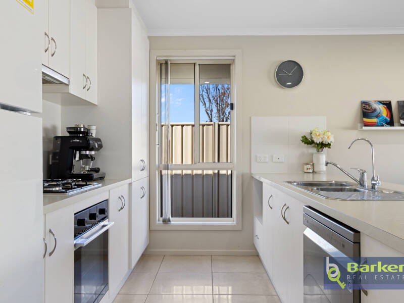 16 Ross Davis Avenue, EVANSTON GARDENS, SA 5116 AUS
