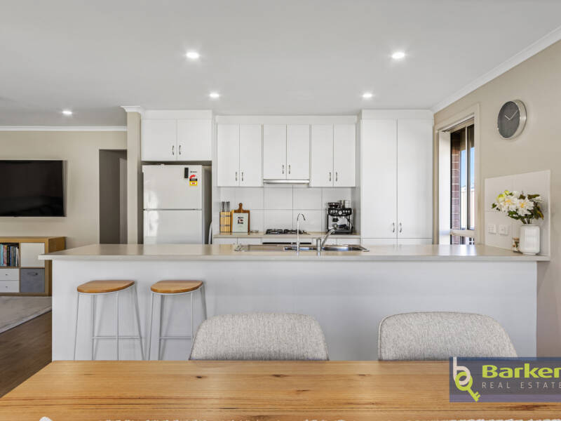 16 Ross Davis Avenue, EVANSTON GARDENS, SA 5116 AUS