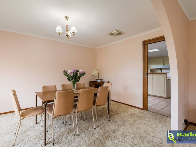 2 Allwood Drive, GAWLER EAST, SA 5118 AUS
