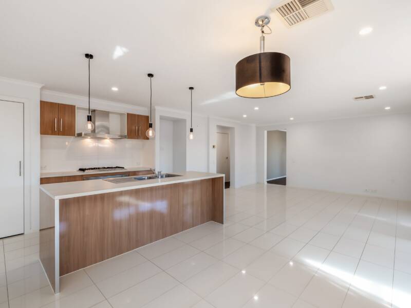 16 Saint Germain Ave, ANDREWS FARM, SA 5114 AUS