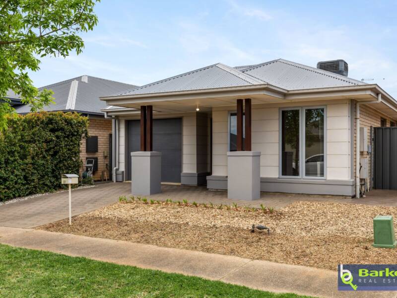 21 Mclaren Street, EVANSTON GARDENS, SA 5116 AUS