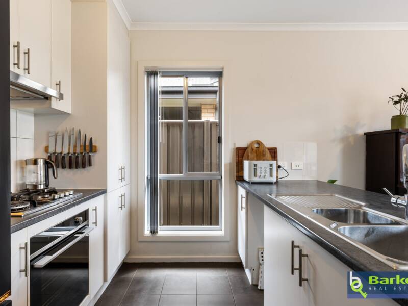 21 Mclaren Street, EVANSTON GARDENS, SA 5116 AUS
