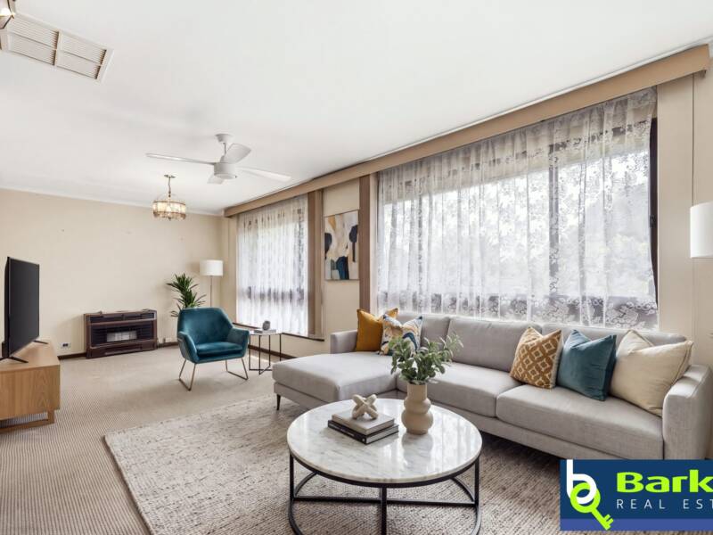 31 Kanimbla Crescent, CRAIGMORE, SA 5114 AUS
