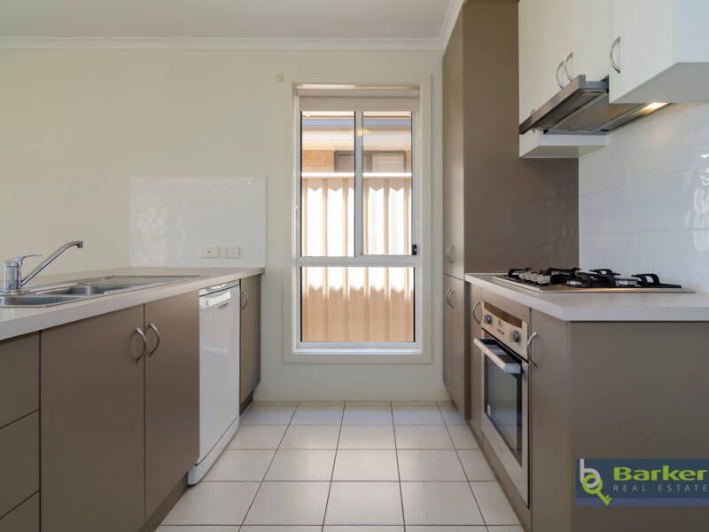 11 Angle Vale Road, EVANSTON GARDENS, SA 5116 AUS