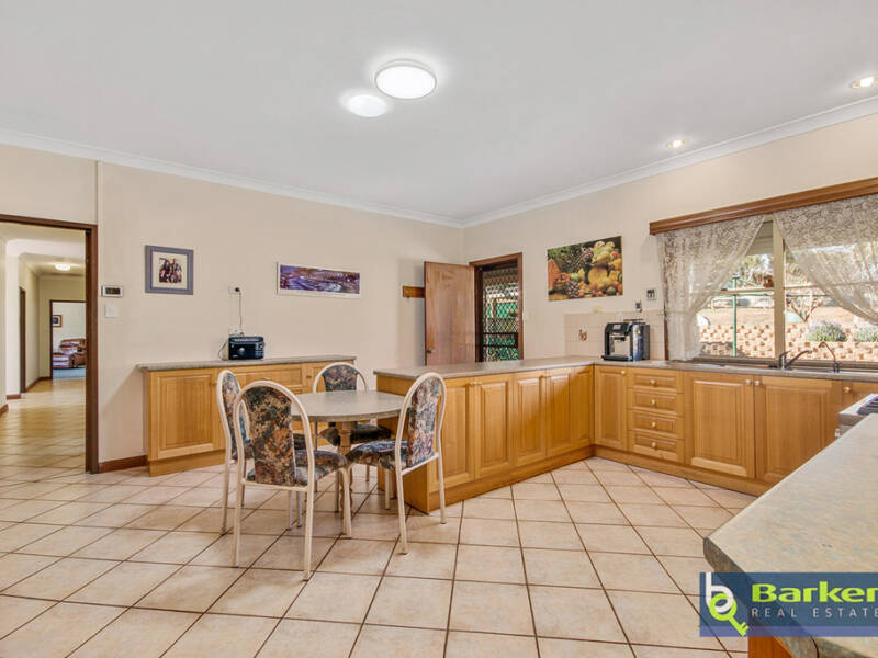 6 Lally Drive, GAWLER EAST, SA 5118