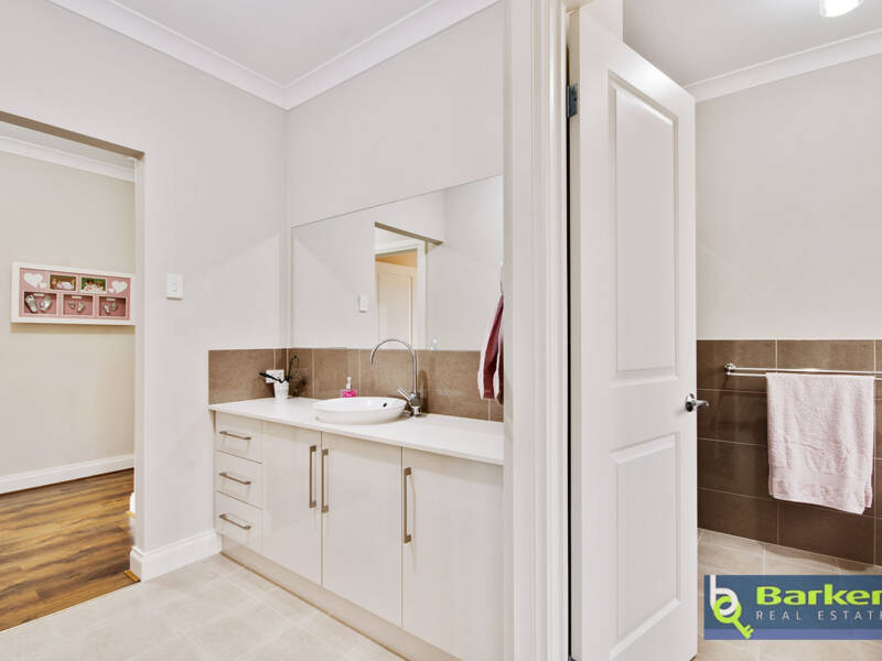 22 Fantasia Drive, ANGLE VALE, SA 5117