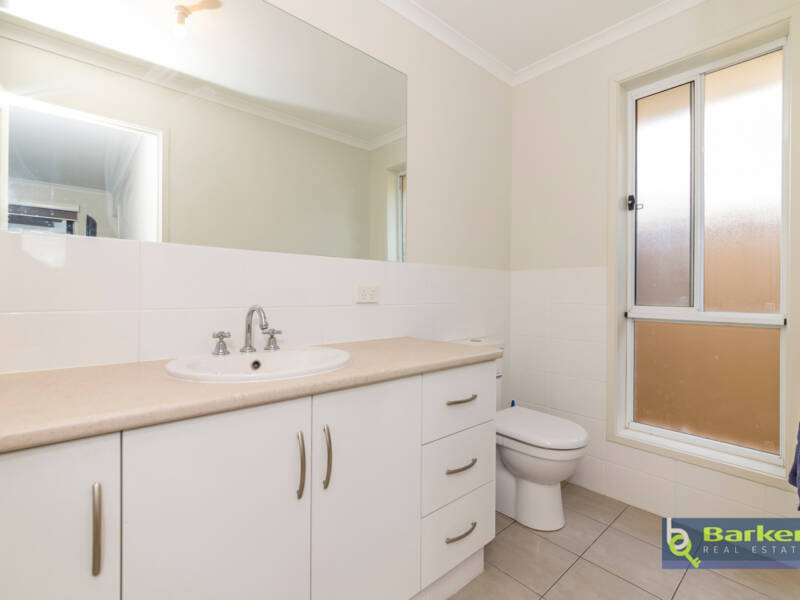 32 Scarlet Avenue, MUNNO PARA, SA 5115