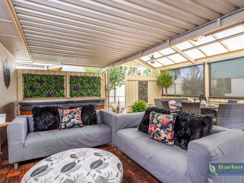 14 Zurich Road, CRAIGMORE, SA 5114 AUS