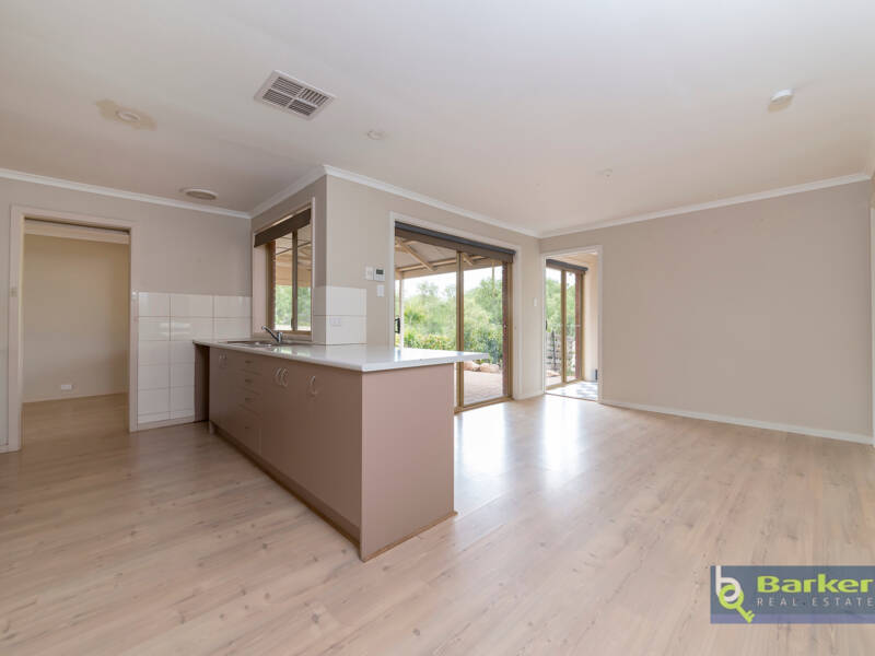 23 Carob Crescent, CRAIGMORE, SA 5114
