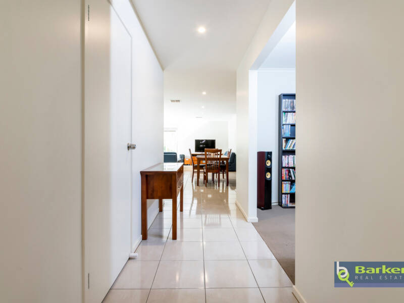 32 Scarlet Avenue, MUNNO PARA, SA 5115