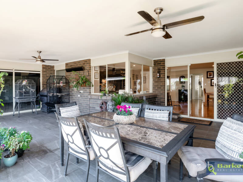 33 Thompson Circuit, EVANSTON PARK, SA 5116 AUS