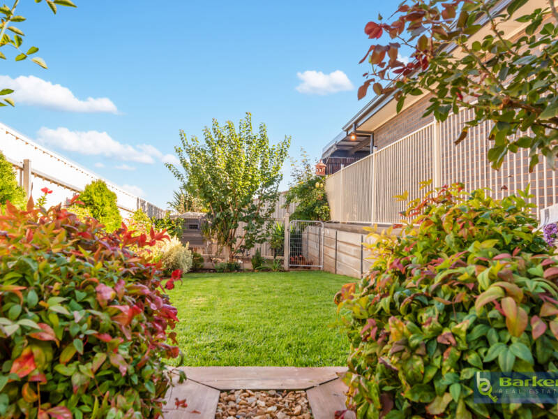 33 Thompson Circuit, EVANSTON PARK, SA 5116 AUS
