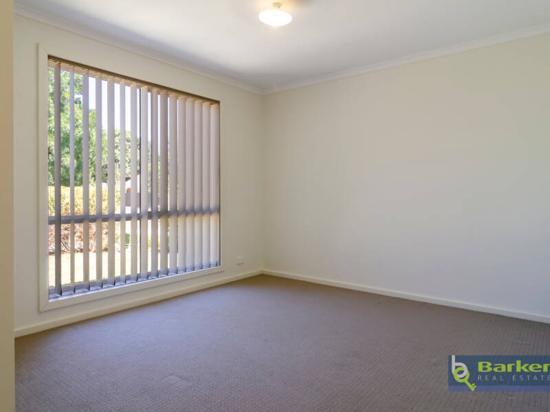11 Angle Vale Road, EVANSTON GARDENS, SA 5116