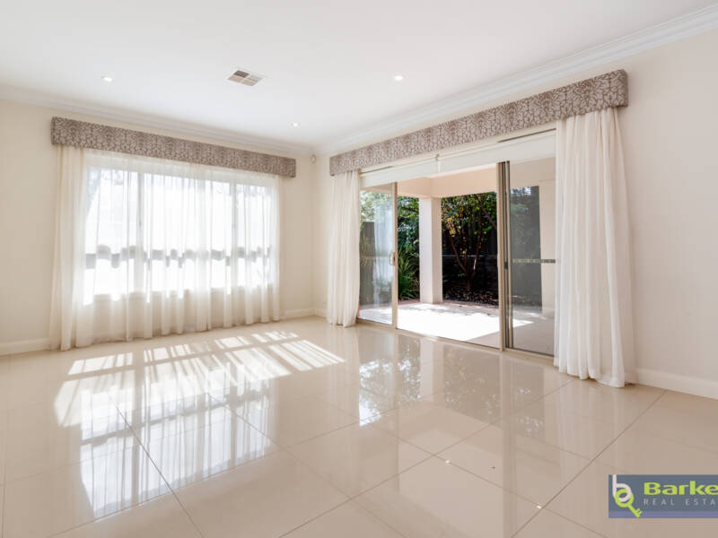 21 Campbell Circuit, GAWLER EAST, SA 5118 AUS