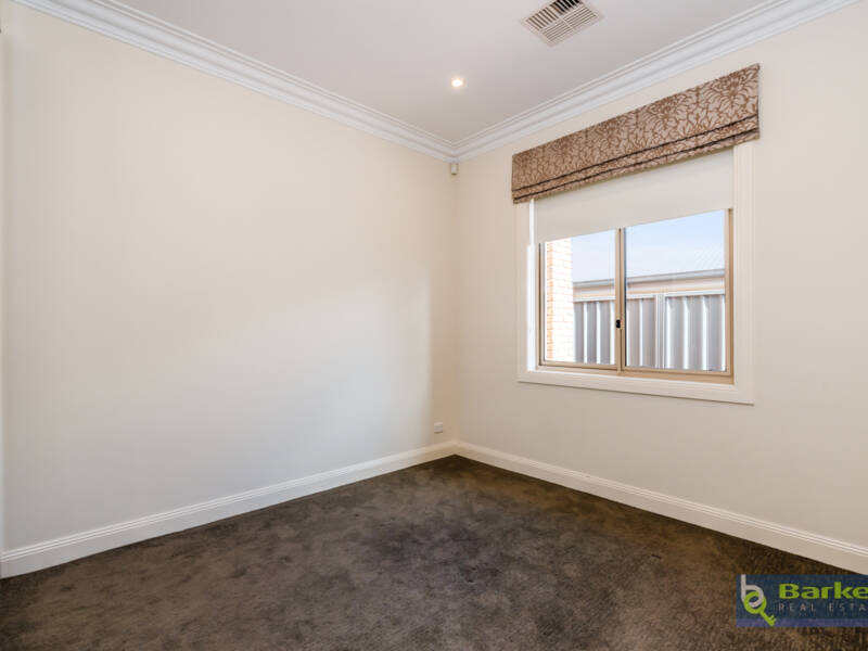 21 Campbell Circuit, GAWLER EAST, SA 5118 AUS